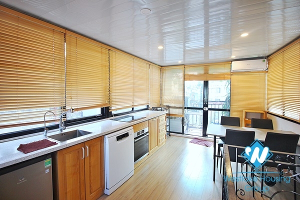 A cozy 3 bedroom house for rent in Xuan dieu, Tay ho